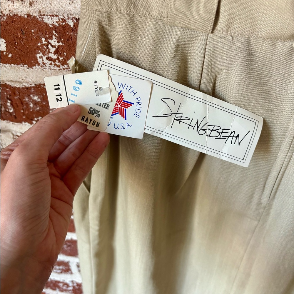 NWT Vintage Neutral Pencil Skirt - Picture 3 of 6